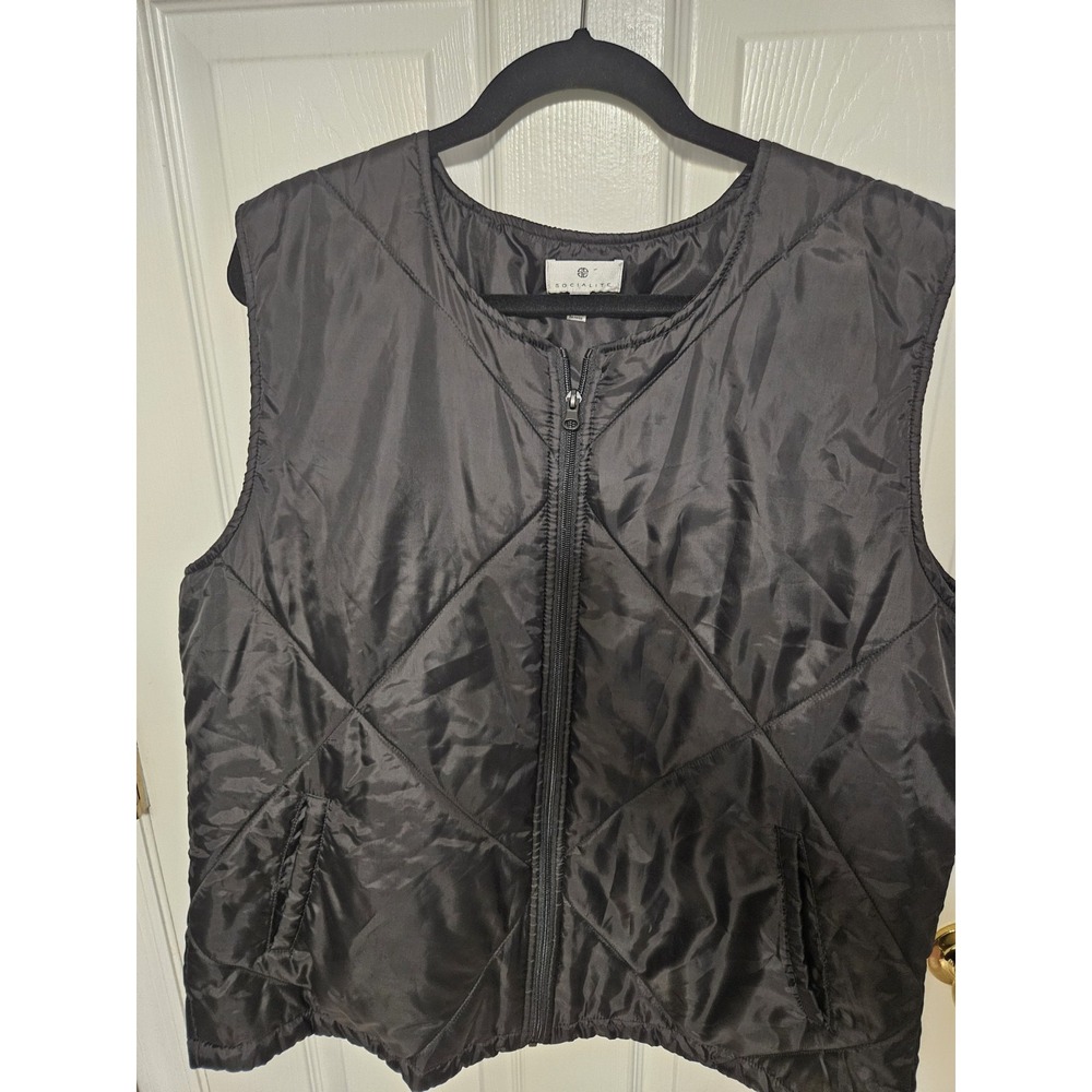Socialite Woman's Vest Size L/Xl Black Quilted Puffer Lightweight Full Zip